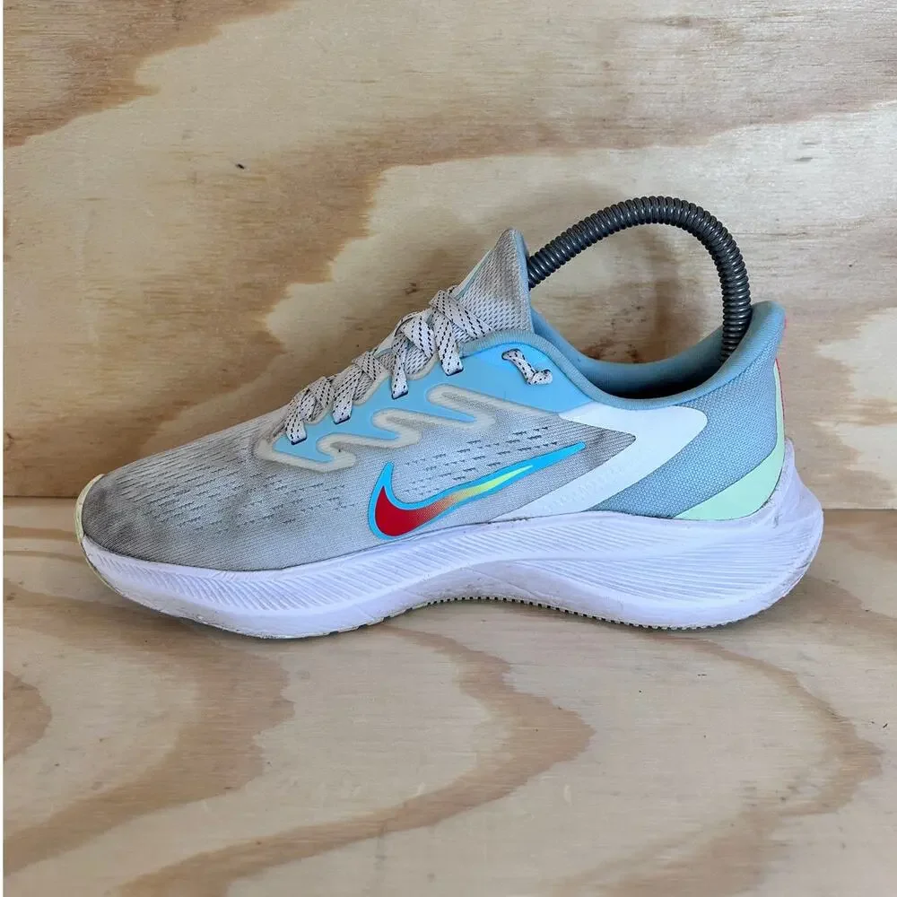 Nike - Air Zoom Winflo 7 - Running Shoes - White/Blue - Women's - 6 - DJ0302-101